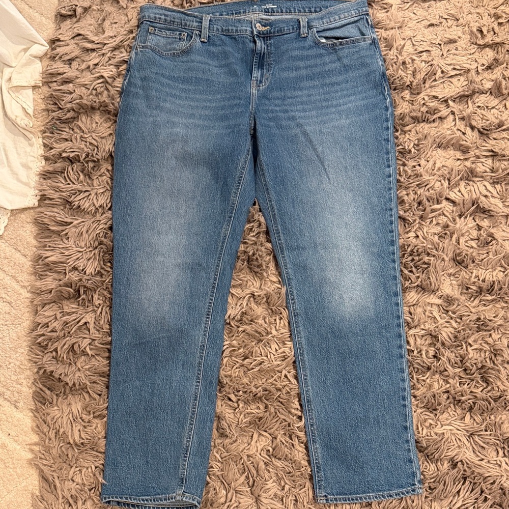 GAP Women's Mid Rise WOW Boyfriend Jeans - Blue